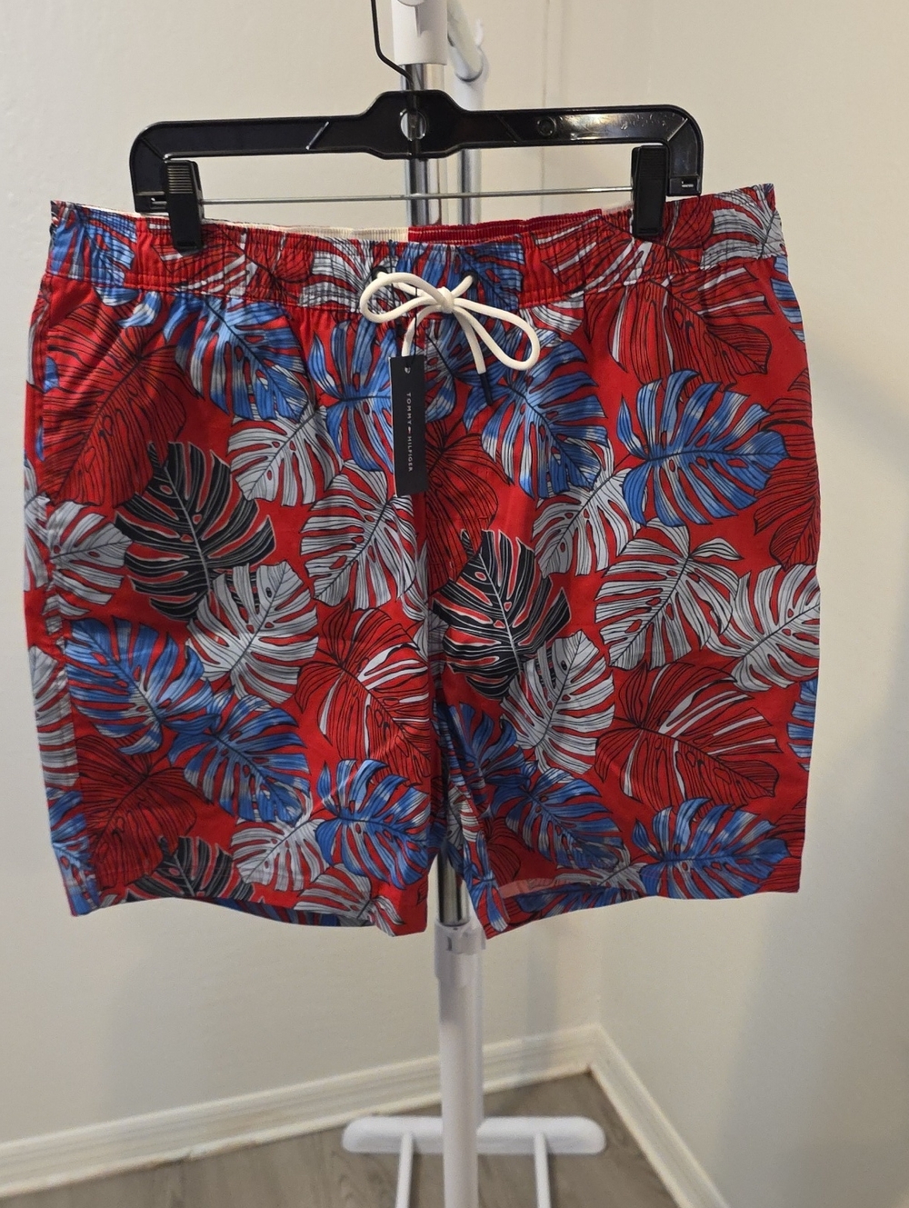 Men's Red Tropical Leaf Swim Trunks